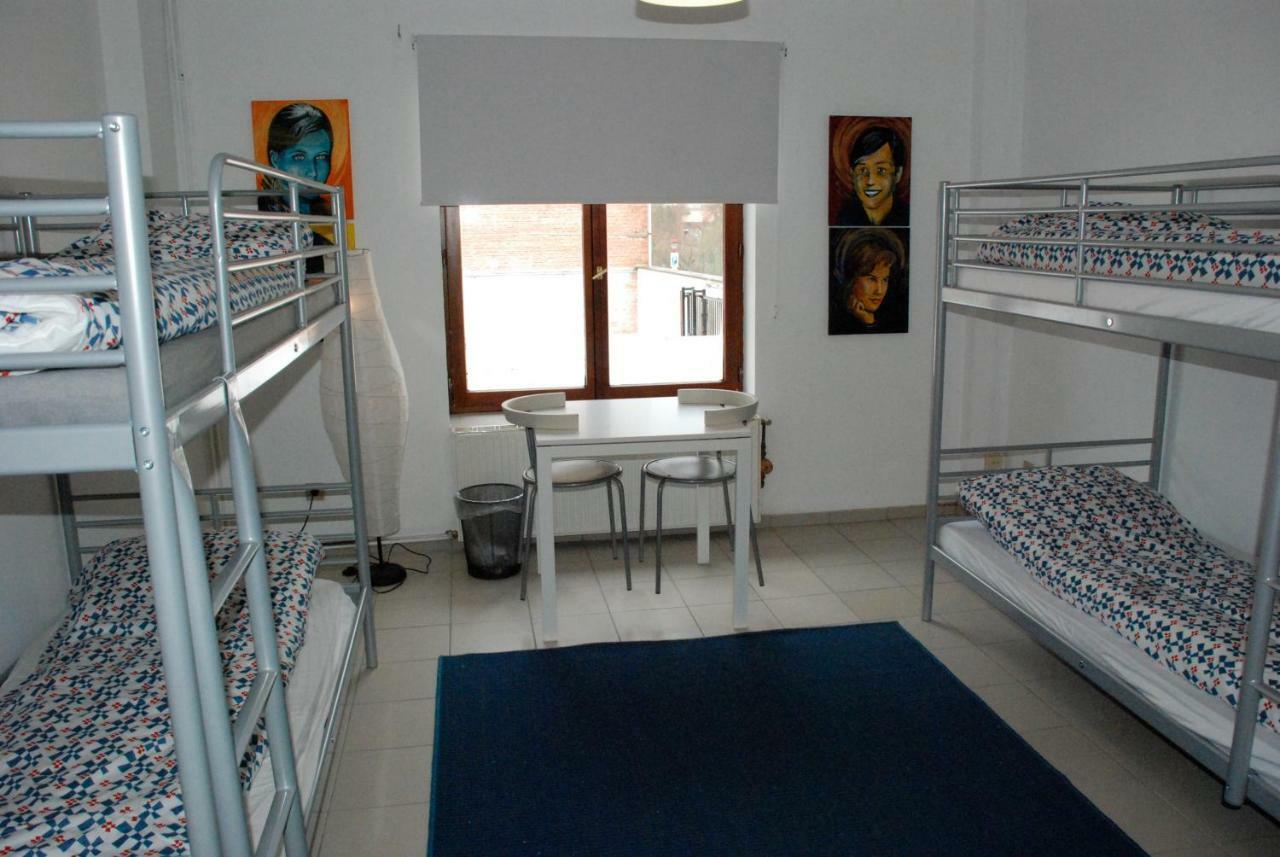 Brussels Hello Hostel Koekelberg Eksteriør billede